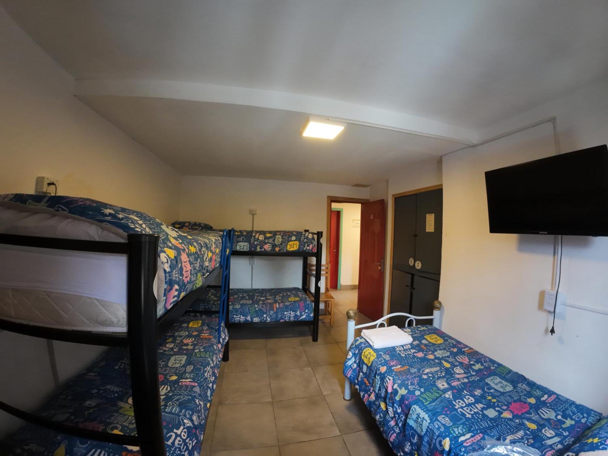 Temiscira Hostel San Carlos de Bariloche Exteriér fotografie
